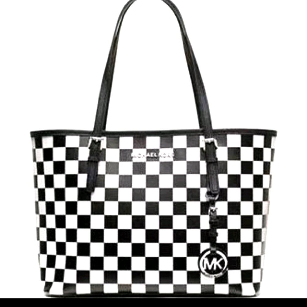 EUC Michael Kors bag